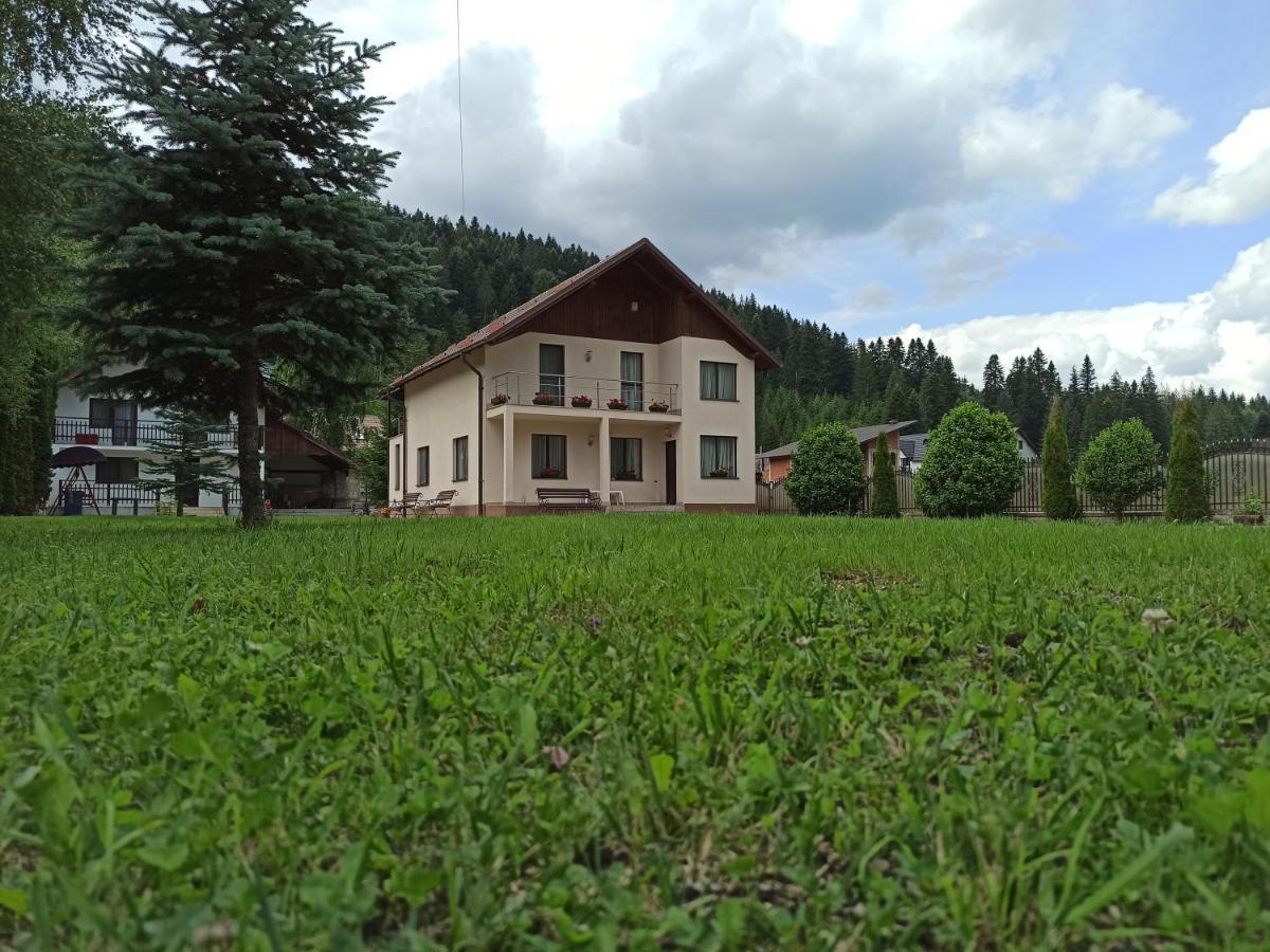 Casa Valeria Voronet Villa Eksteriør billede