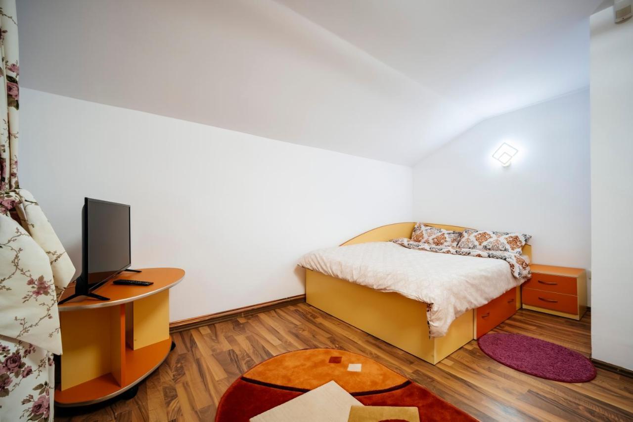 Casa Valeria Voronet Villa Eksteriør billede